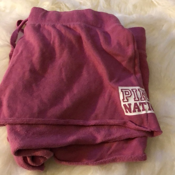 Shorts - Picture 5 of 7